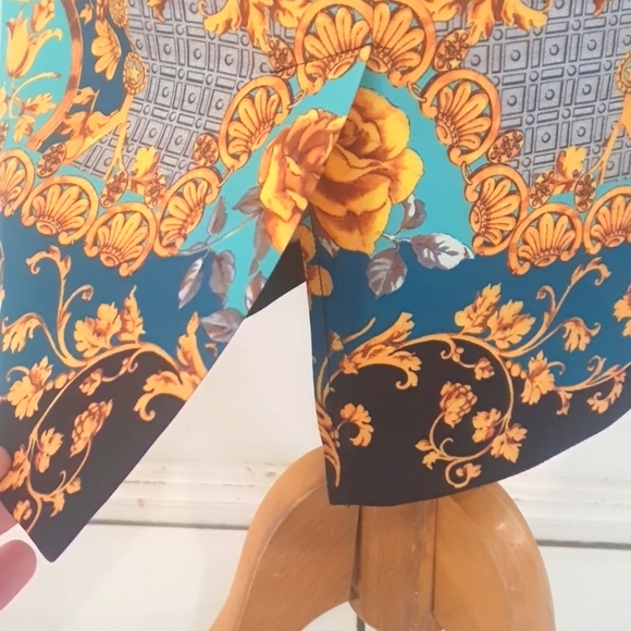 ECI New York Size S (approx 14) Floral Yellow Stretch Skirt - Picture 5 of 7